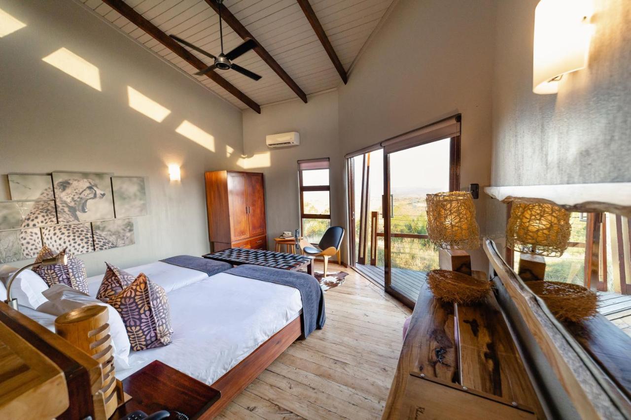 Rhino Ridge Safari Lodge KwaNompondo Eksteriør bilde