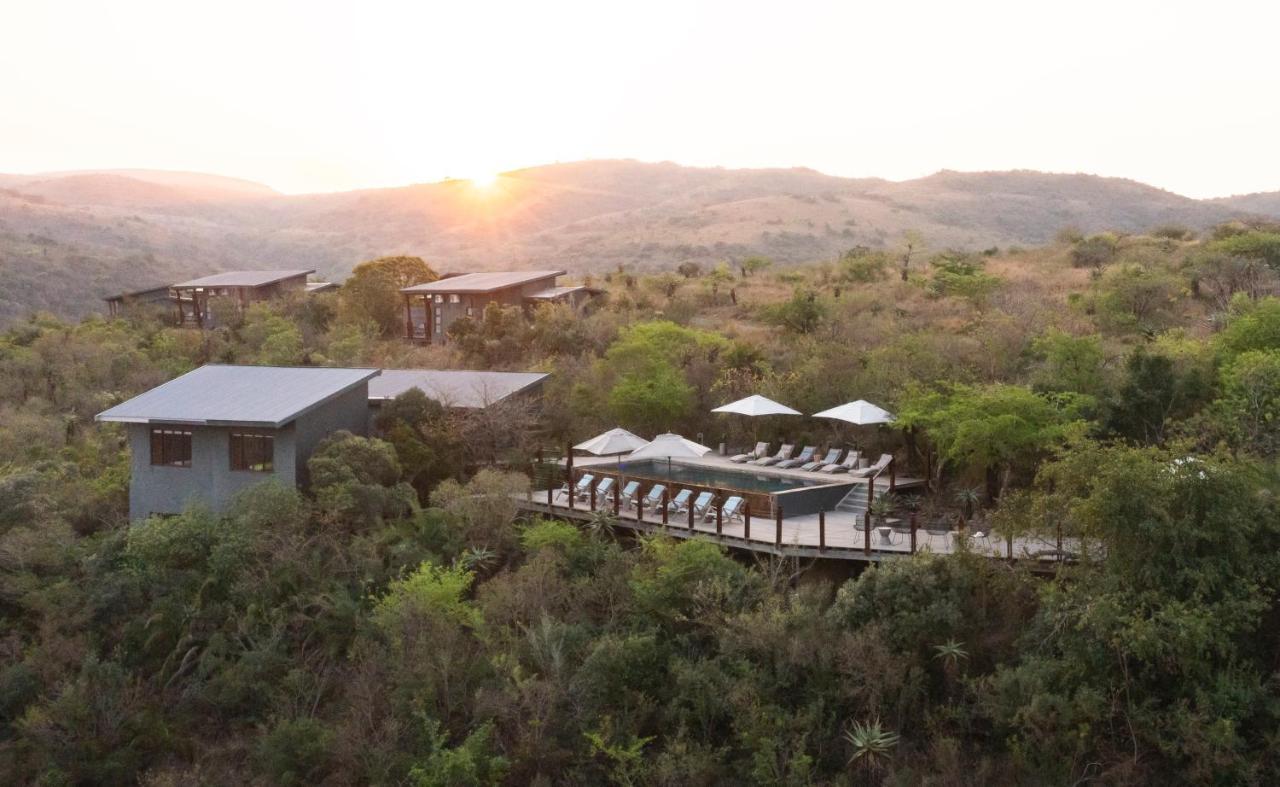 Rhino Ridge Safari Lodge KwaNompondo Eksteriør bilde